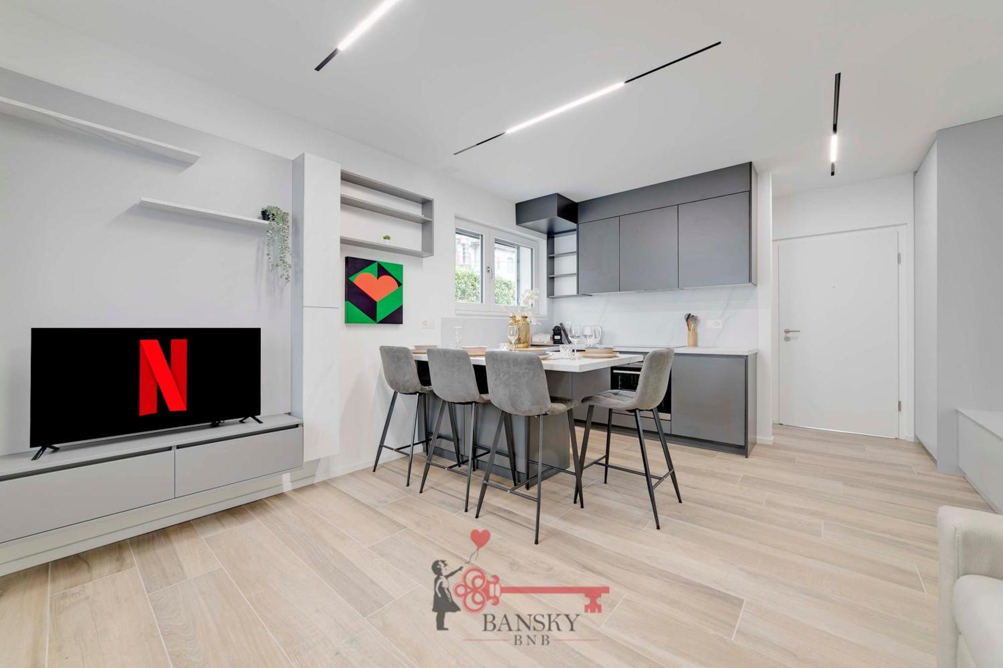 Home Sofia Room 2 - Modern Station -By Easylife Swiss 루가노 외부 사진