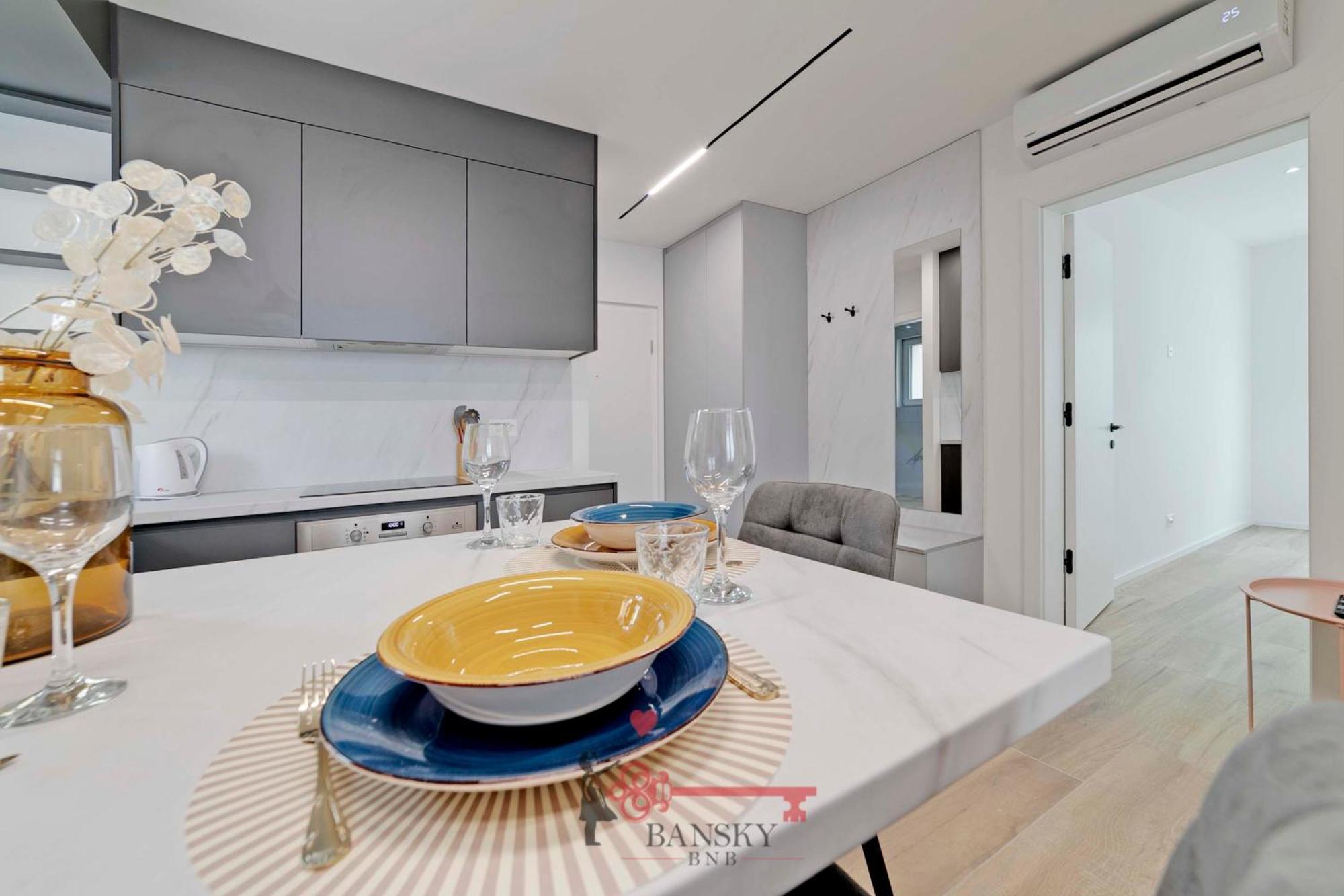 Home Sofia Room 2 - Modern Station -By Easylife Swiss 루가노 외부 사진